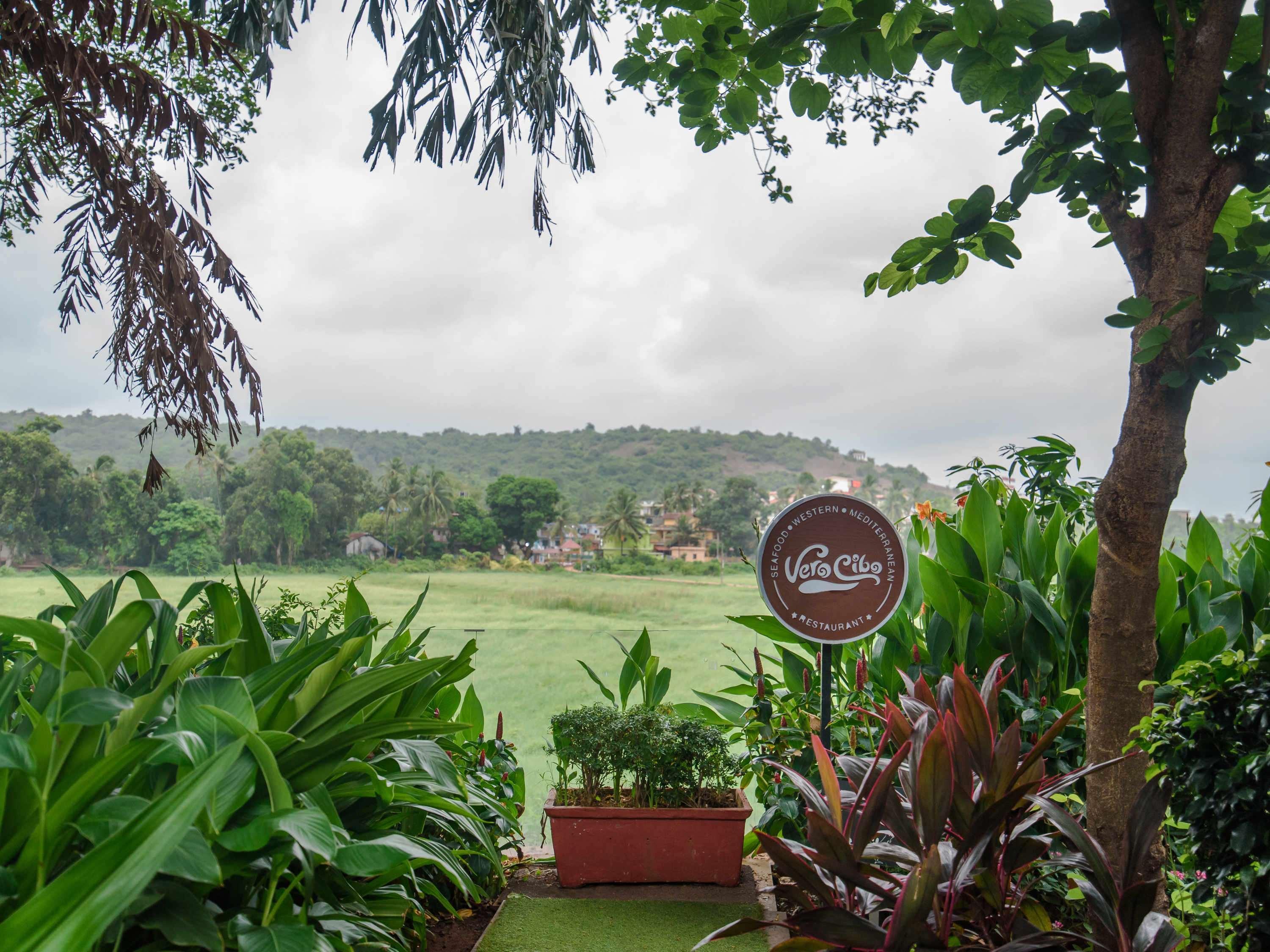 Novotel Goa Resort & Spa Candolim Extérieur photo View of the resort