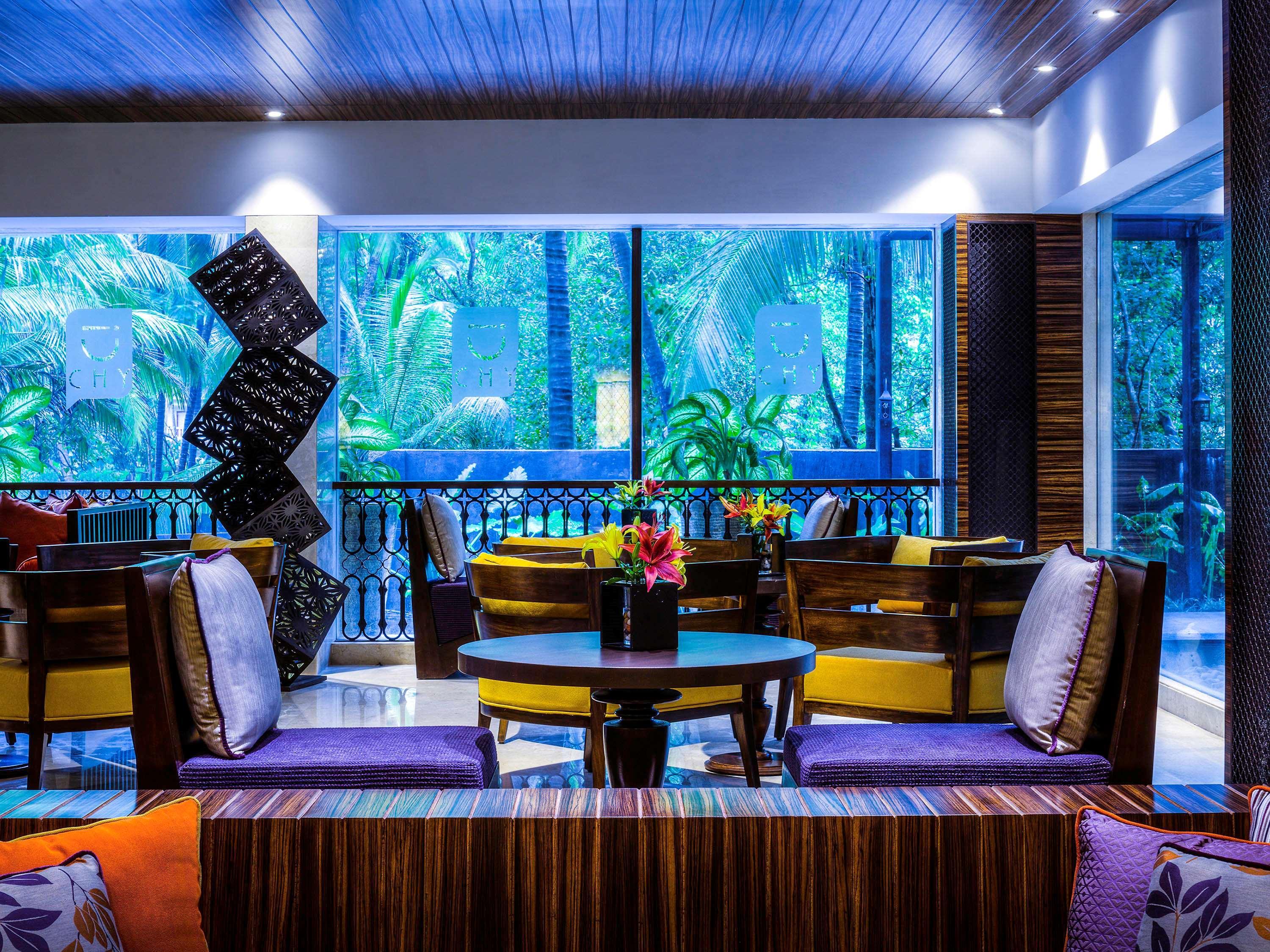 Novotel Goa Resort & Spa Candolim Extérieur photo The lobby of the W Bali